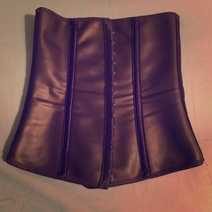 Sexy Leather Tight Waist Garter